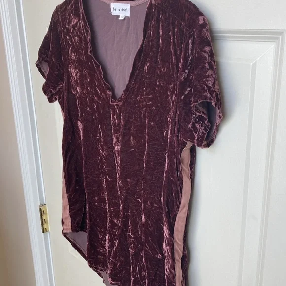 Bella Dahl Crushed Velvet Purple V Neck Tee - Picture 3 of 6